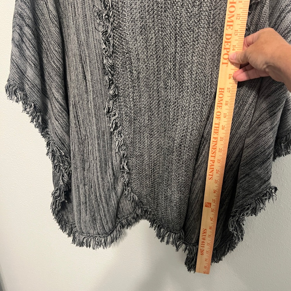 Ali Miles Womens Grey Marled Cowl Neck Fringe Trim Poncho Sweater L/XL - Picture 4 of 6